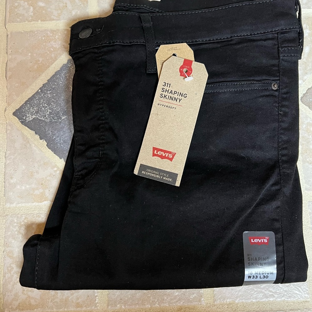 Brand New - Women's 311 Shaping Skinny Jeans